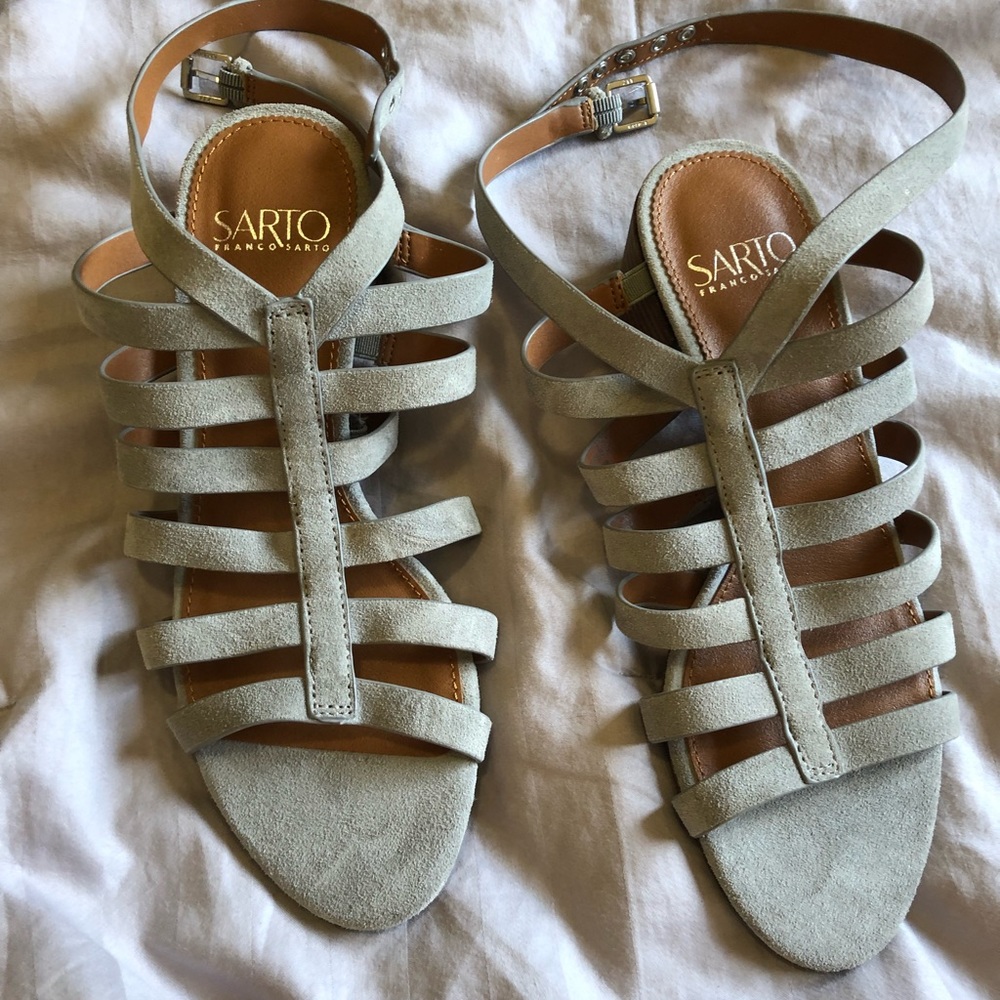Never been worn Franco Sarto heels